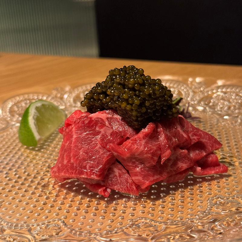 フレッシュキャビアのユッケ(TANAKA YAKINIKU RESTAURANTE)