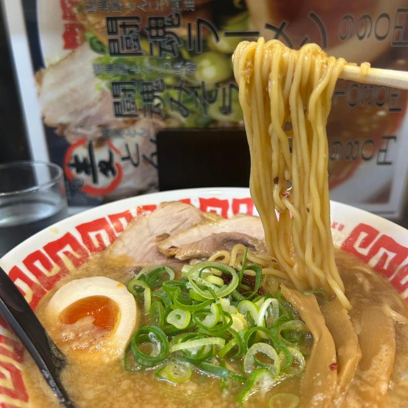 闘魂ラーメン(御麺　麦　一等兵 津駅前店 )