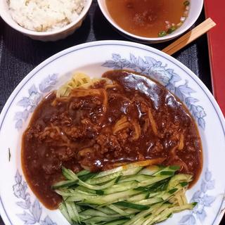 ジャージャー麺半ライス定食(福州屋台)