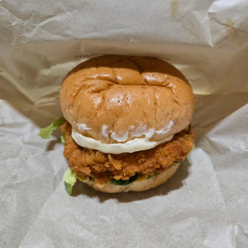 チーズにおぼれるフィレバーガー(ケンタッキーフライドチキン足利コムファースト店)