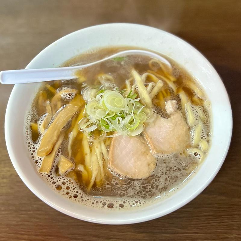 煮干し正油(ラーメン 木曜日)
