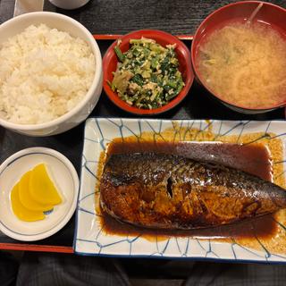 鯖の味噌煮定食