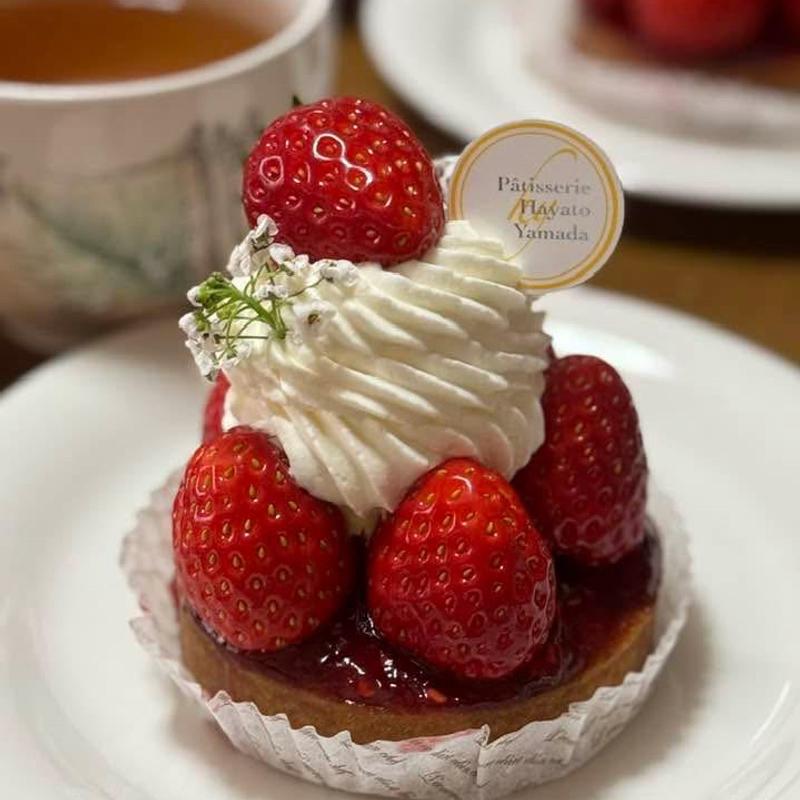 村田さん苺のタルト(パティスリーハヤトヤマダ)