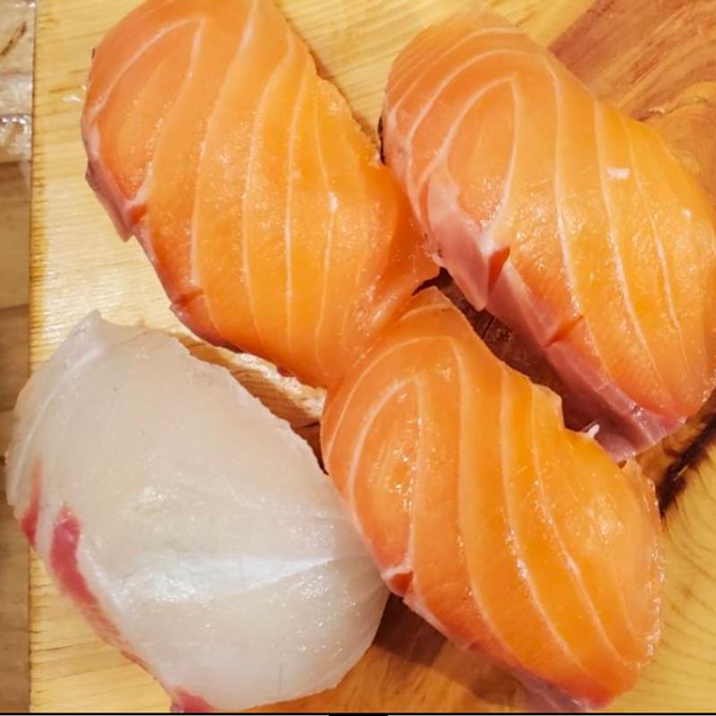 サーモン(うお寿 )