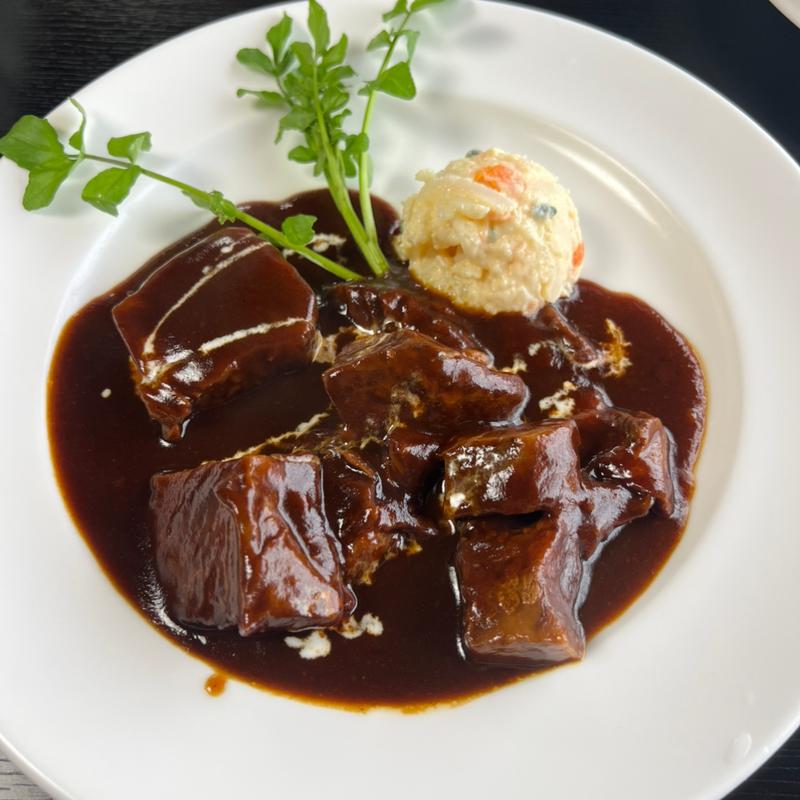 ビーフシチュー(グリルグランド grill GRAND)