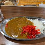 カレーライス 大盛り 半ラーメンセット