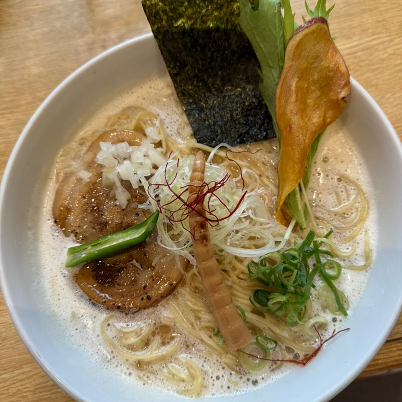 (暁 製麺 （アカツキ セイメン）)