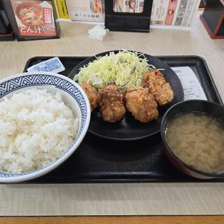 から揚げ定食