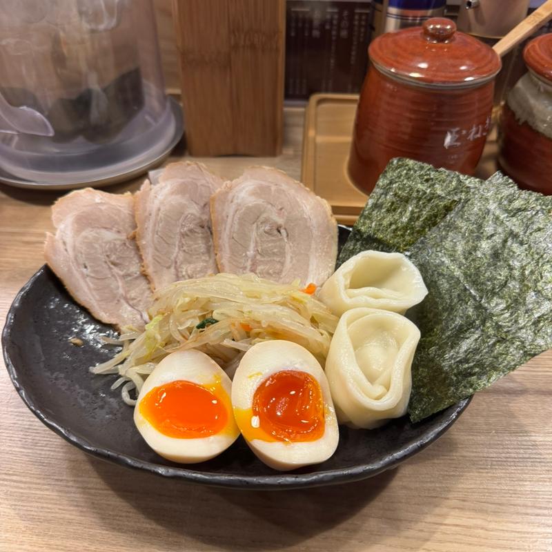 やすべえ特製(つけ麺屋 やすべえ 高田馬場店)