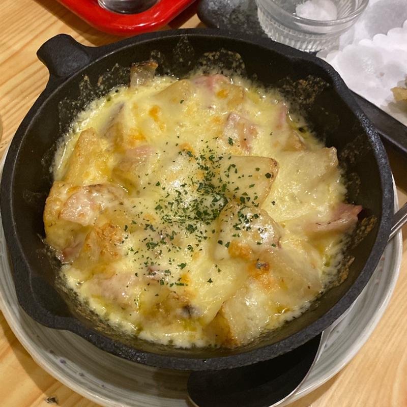 新ジャガベーコンチーズ焼き(菜香 )