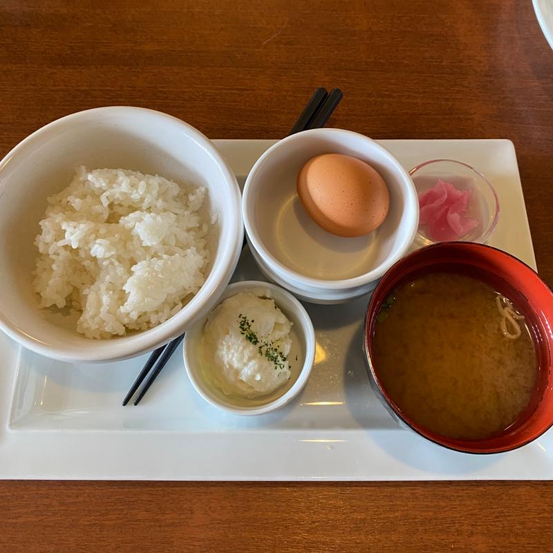 (カフェファイブ)