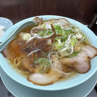 中華そば(新橋ニューともちんラーメン 神保町店)