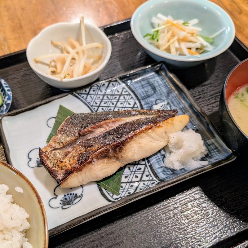 カンパチ西京焼き(さかな処 まる天)