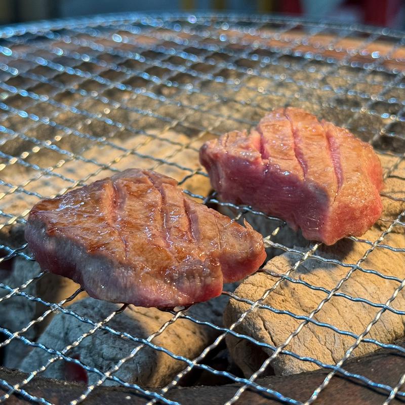 厚切り生上タン(炭火焼肉 匠)