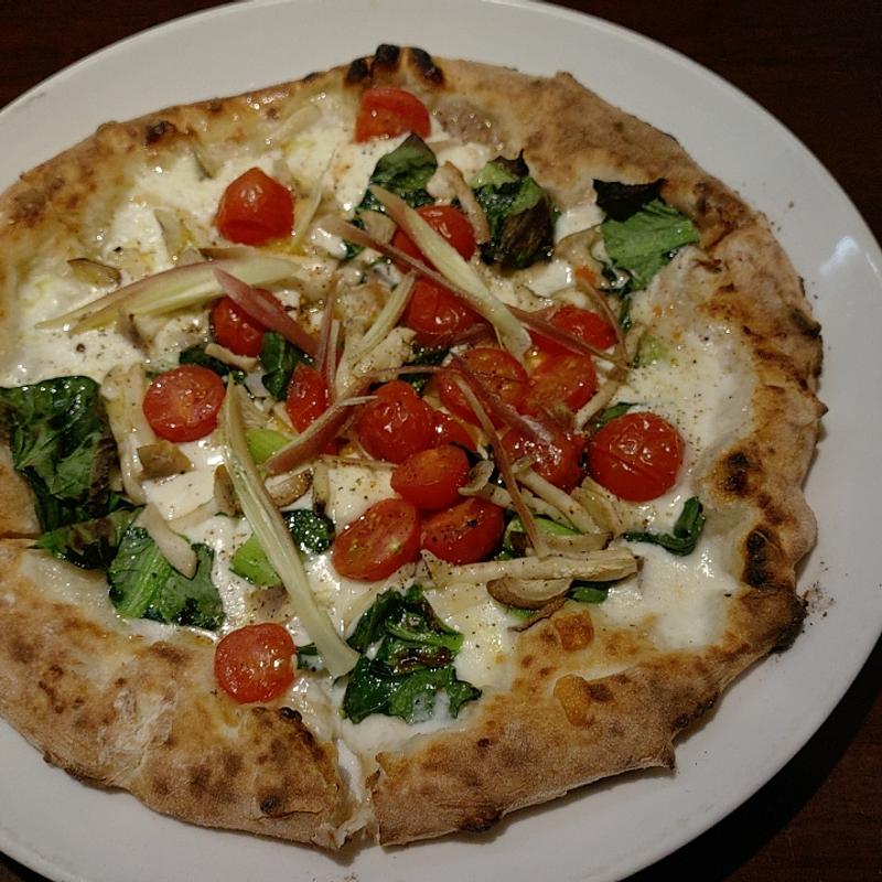 ピッツァ(Trattoria piano トラットリア ピアノ)