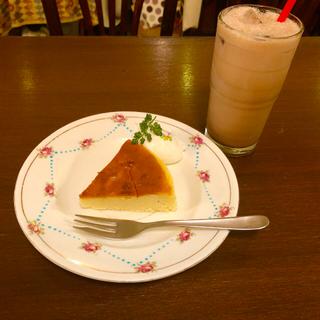チーズケーキ(宵待屋珈琲店)