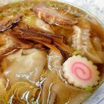 ワンタンメン
