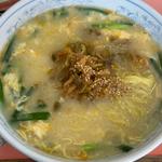 ニラ玉ザーサイラーメン(とんとん )