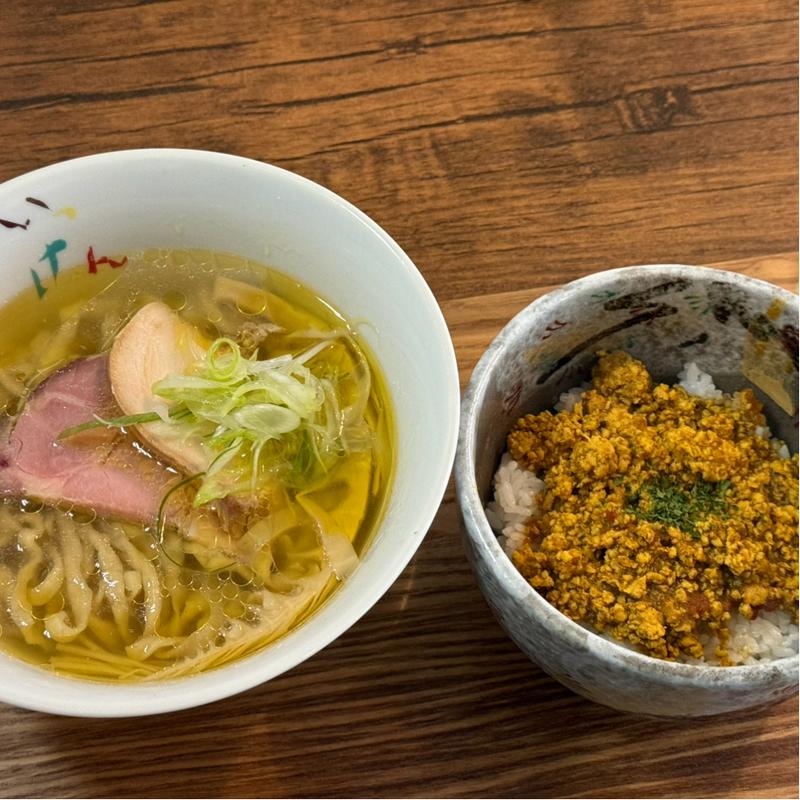 しおらーめんとキーマカレー(RA-MEN IKKEN)