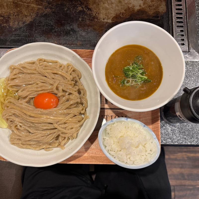 釜玉カレーつけ麺(お好み焼き 鉄板焼 やんちゃ)