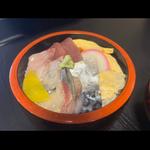 海鮮丼