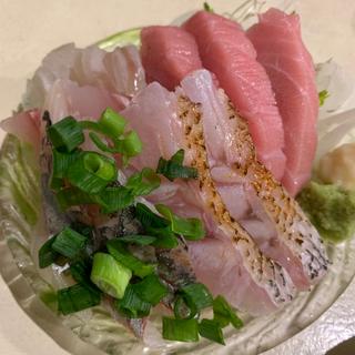 本日の鮮魚盛り(焼鳥 佐とう)