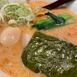 黒ラーメン　しょうゆ(吉笑　らーめん)