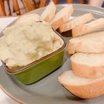 海老とアボカドのブルスケッタ(BISTRO PUG （ビストロ パグ）)