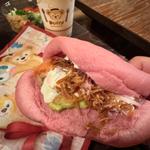 サーモントラウトとアボカドのサンド（チーズクリーム）(ケープコッド・クックオフ)