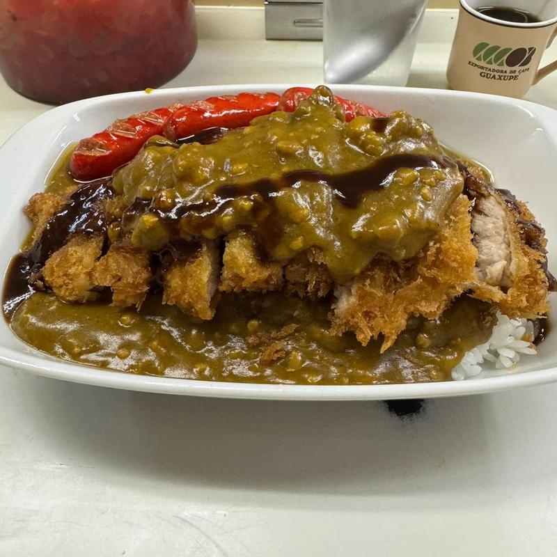 カツウインナーカレー 大盛り(まんてん )