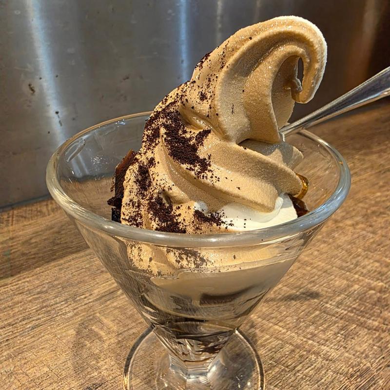 コーヒーとミルクのミックス(函館美鈴珈琲)