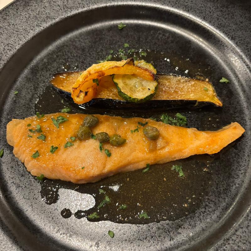 サーモンとなすのソテー(イートイン＆テイクアウト ＡＬＡＳＫＡ＋)