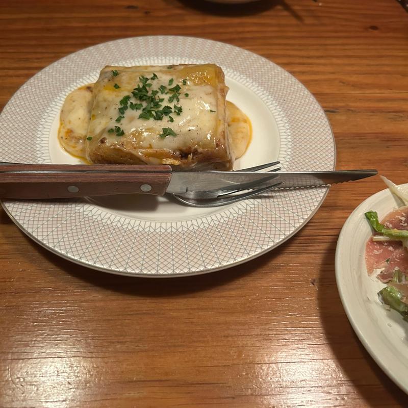 ラザニア(イタリア食堂 MARU。)