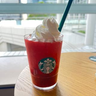 THE 苺 フラペチーノ®(スターバックスコーヒー 晴海 トリトンスクエア店)