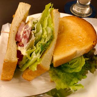BLT(coffee ＆ tea BBB 新宿西口店)