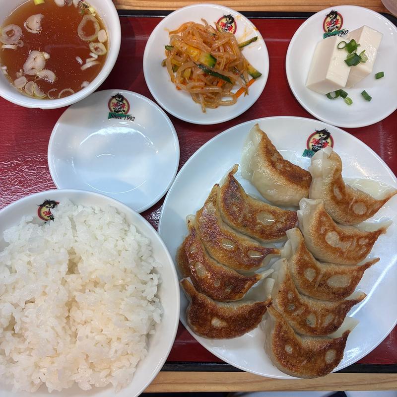 餃子定食(翠葉丼丼)