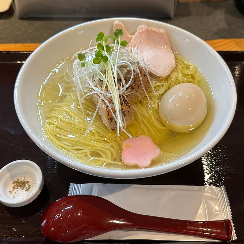 味玉鶏そば塩(鶏出汁中華そば 珀寛流)