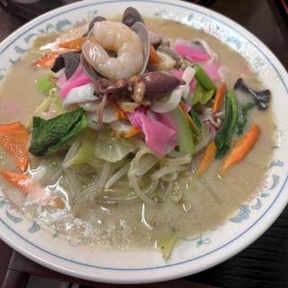 ちゃんぽん麺大盛り