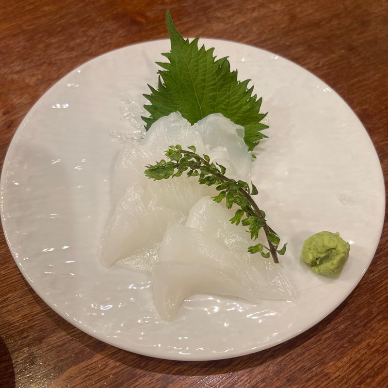 アオリイカ刺身(魚介料理海)