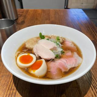醤油ラーメン全部のせ(セキレイ〜NIBOSHI no D5〜)