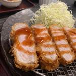特上ロースカツ定食(Ron Tan、厚切りとんかつ暁～あかつき～)