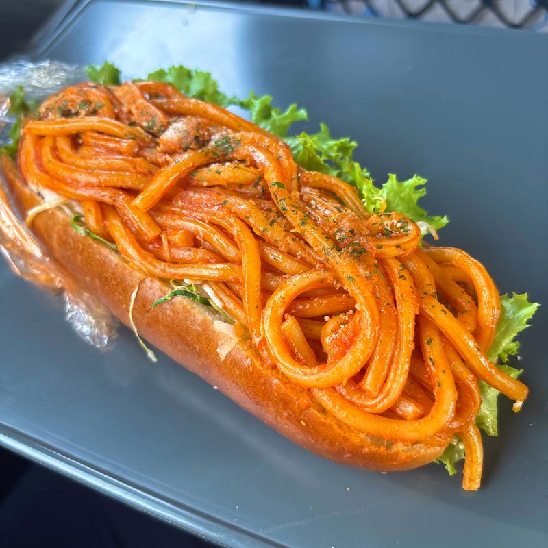 ナポリタンドッグ(THE bakery 18)