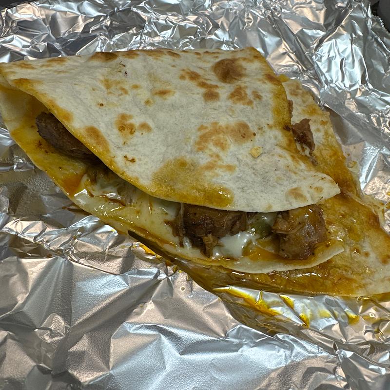 チキンケサディーヤ(440 BROADWAY)