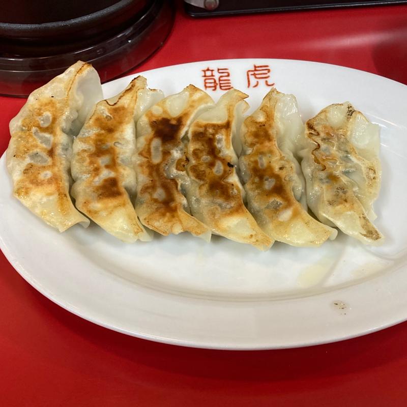 ギョーザ(龍虎)