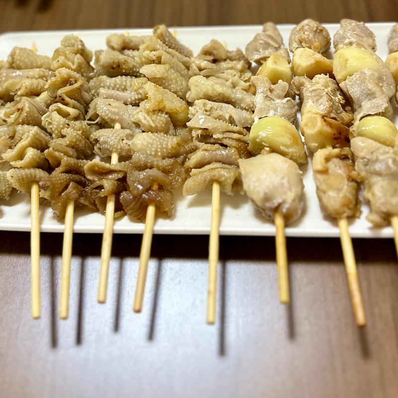 焼鳥 しお(かわ、ももにんにく)(ベルクス 東墨田店)