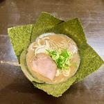 特濃煮干し豚骨