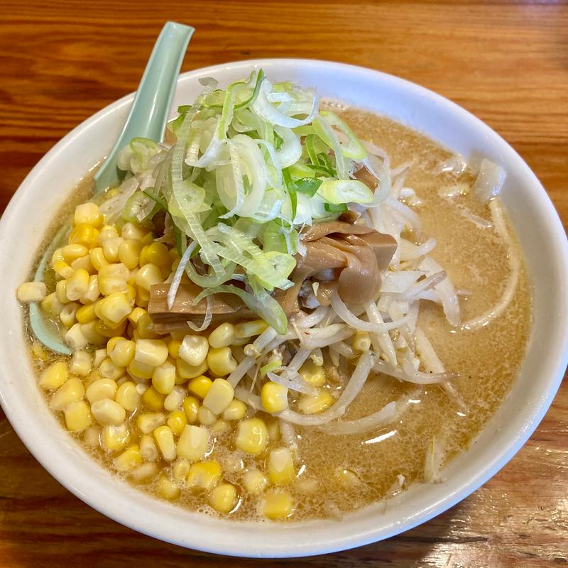 味噌ラーメンバターコーントッピング(らー麺酒房和らく)