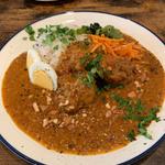 手羽元のチキンカレー(彼女のカレー)