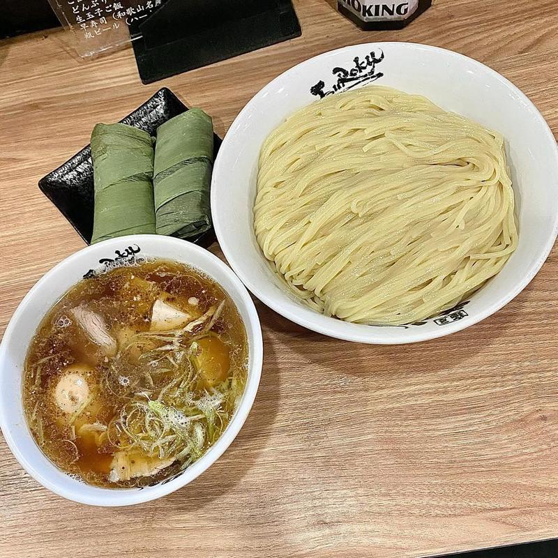 醤油つけ麺 麺500g 早寿司×2(麺屋丈六 キーノ和歌山店)