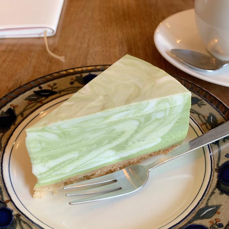 抹茶のレアチーズケーキ(喫茶PONY)
